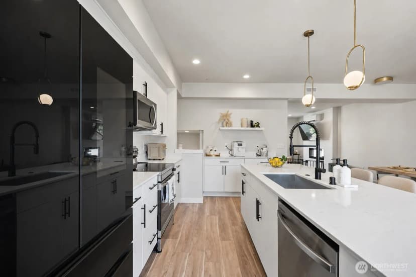 Property photo for 2527 Gibson Road #c4, Everett photo 8