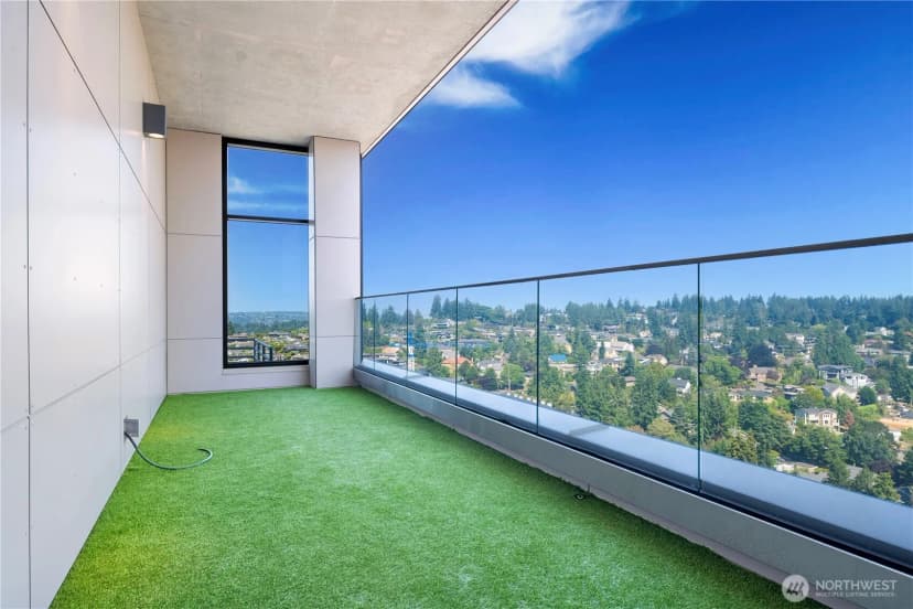 Property photo for 10232 Ne 10th Street #815, Bellevue photo 23