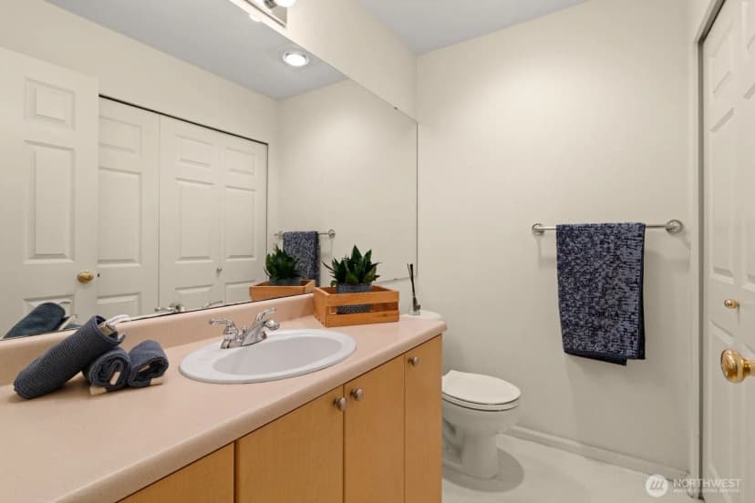 Property photo for 2680 139th Avenue Se #60, Bellevue photo 27