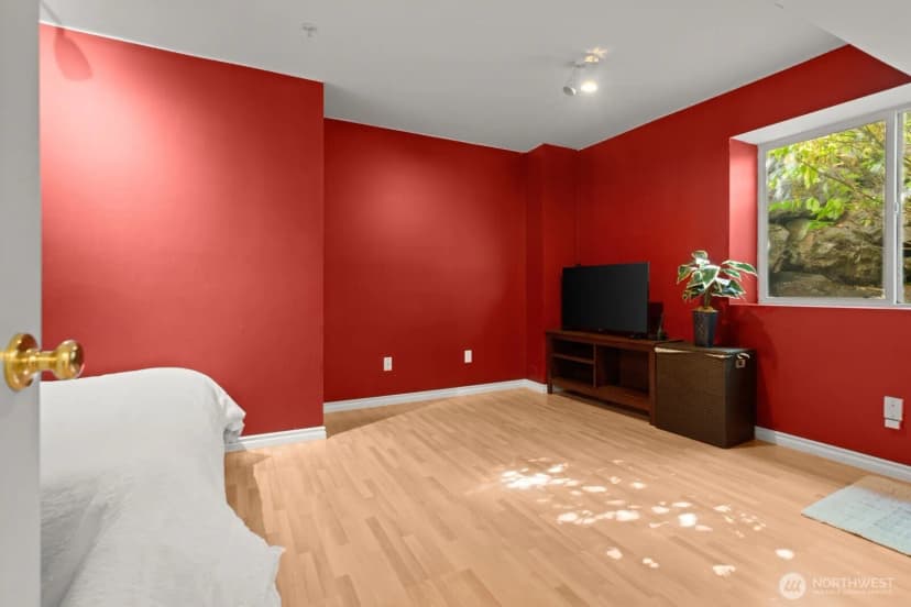 Property photo for 2680 139th Avenue Se #60, Bellevue photo 26
