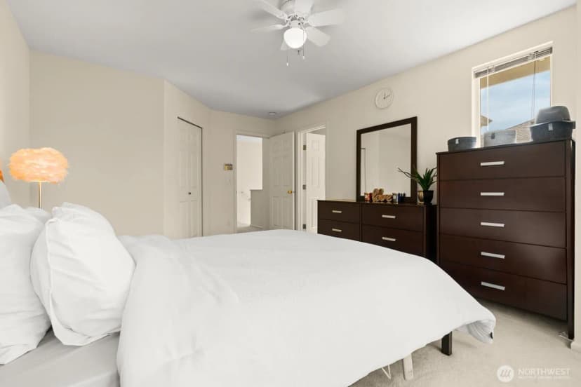 Property photo for 2680 139th Avenue Se #60, Bellevue photo 18