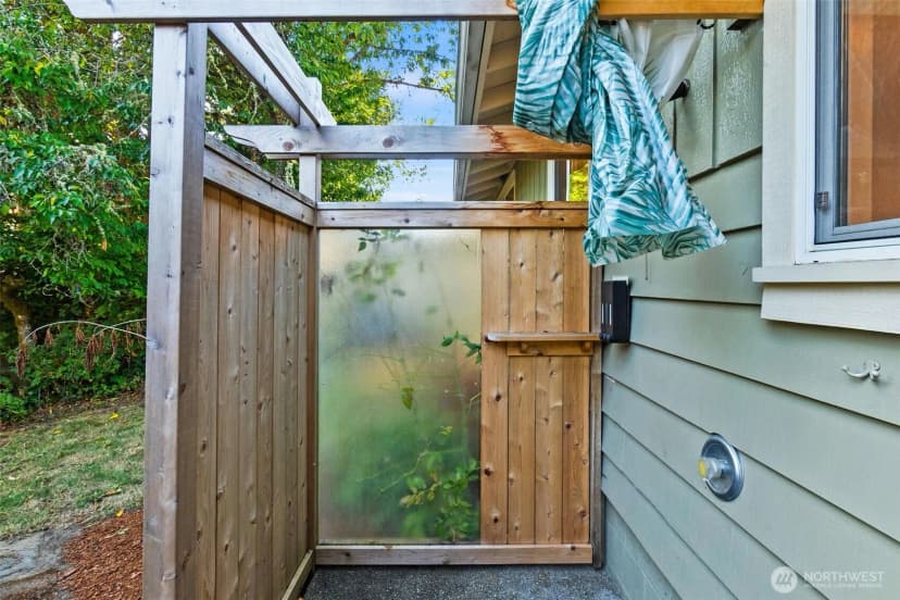 Property photo for 418 Frederick Street Ne, Olympia photo 27