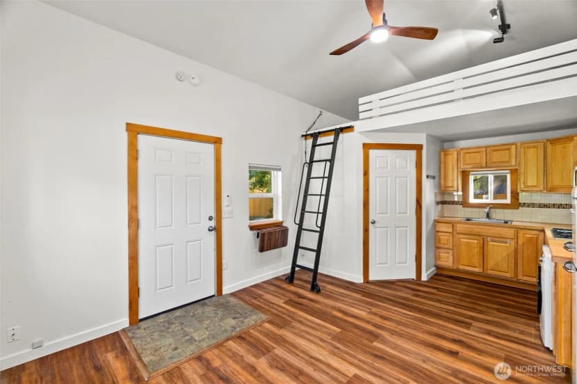 Property photo for 418 Frederick Street Ne, Olympia photo 36