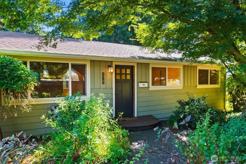 Property photo for 418 Frederick Street Ne, Olympia
