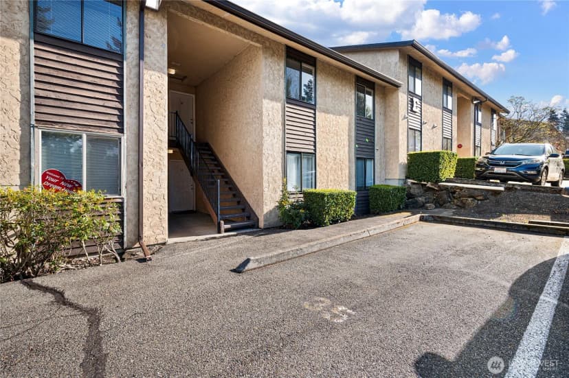 Property photo for 14510 124th Avenue Ne #e35, Kirkland photo 19