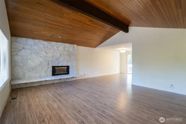 Property photo for 16255 Ne 165th Street, Woodinville photo 5