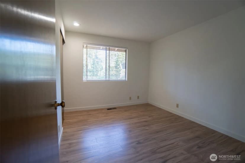 Property photo for 16255 Ne 165th Street, Woodinville photo 14