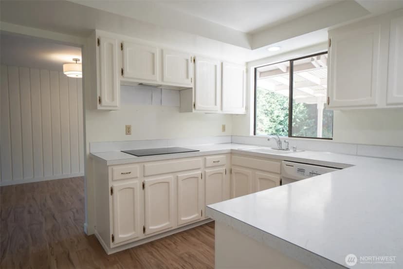 Property photo for 16255 Ne 165th Street, Woodinville photo 10
