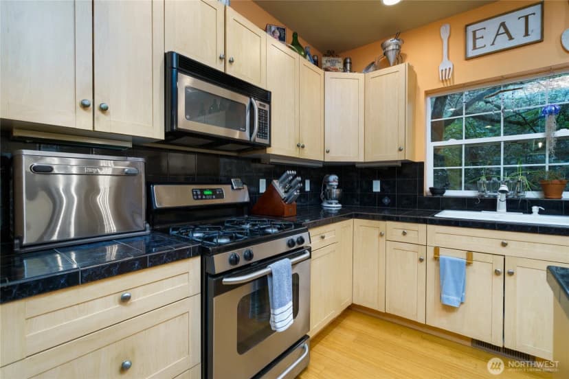 Property photo for 3 Catkin Court, Bellingham photo 10