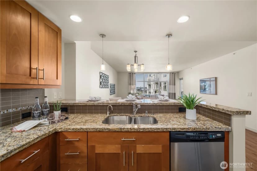 Property photo for 1515 Dock Street #706, Tacoma photo 13