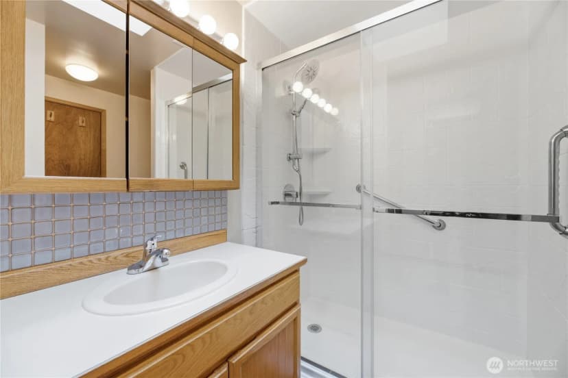 Property photo for 31032 228th Avenue Se, Black Diamond photo 23