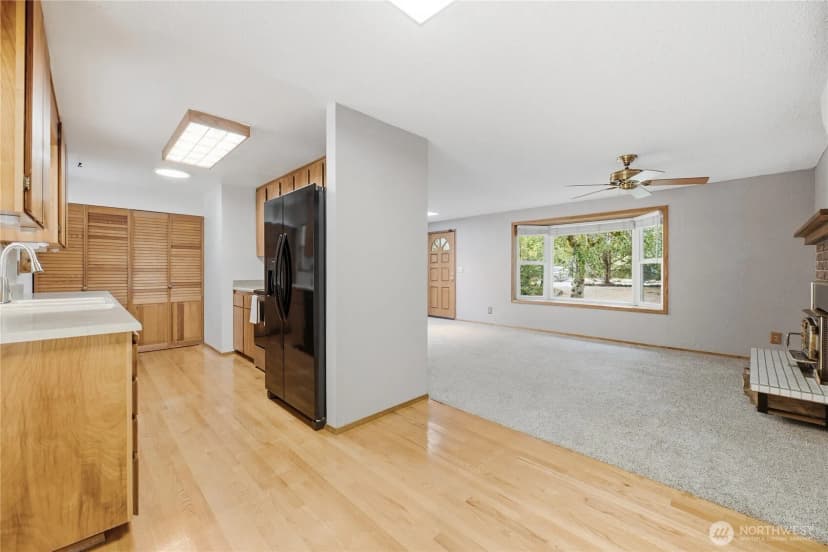 Property photo for 31032 228th Avenue Se, Black Diamond photo 11