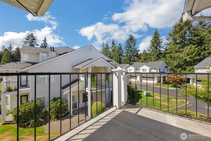 Property photo for 4714 Fairwood Boulevard Ne #601, Tacoma photo 33