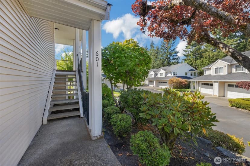 Property photo for 4714 Fairwood Boulevard Ne #601, Tacoma photo 30