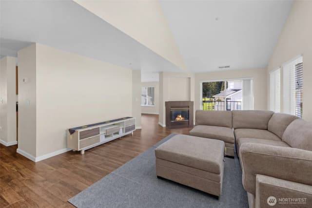 Property photo for 4714 Fairwood Boulevard Ne #601, Tacoma photo 5