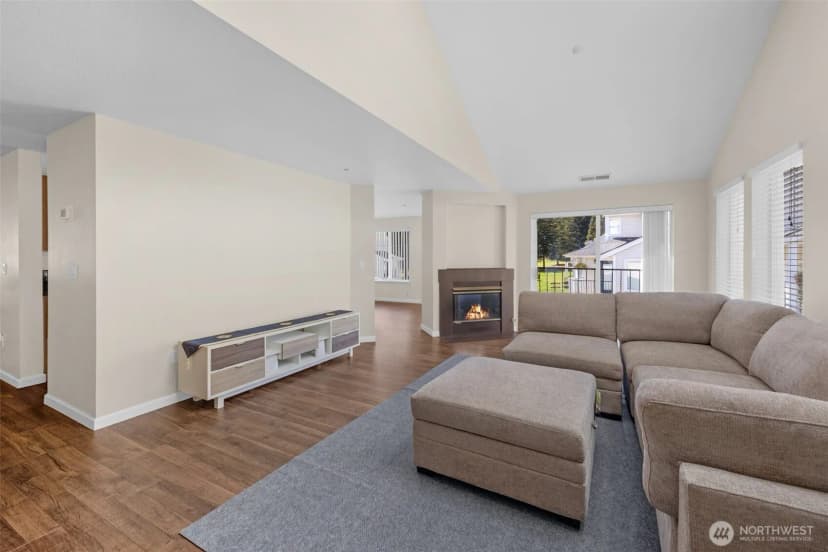 Property photo for 4714 Fairwood Boulevard Ne #601, Tacoma photo 5