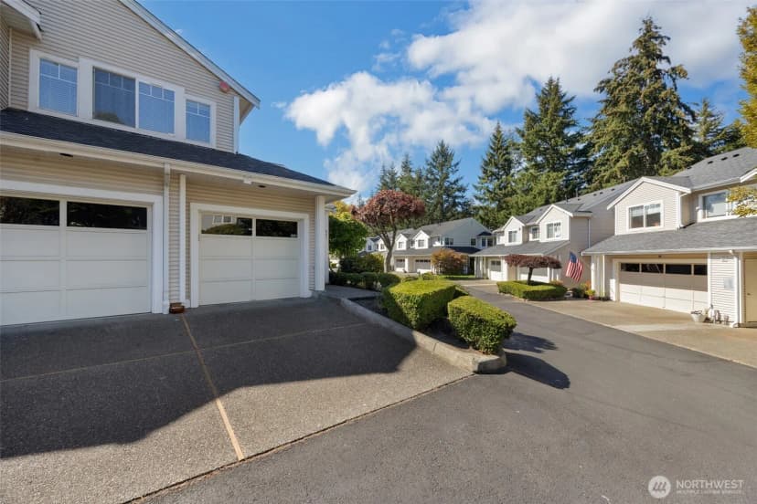 Property photo for 4714 Fairwood Boulevard Ne #601, Tacoma photo 29