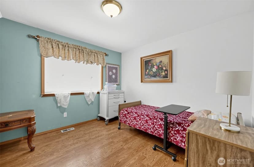 Property photo for 11606 Se 219th Place, Kent photo 15