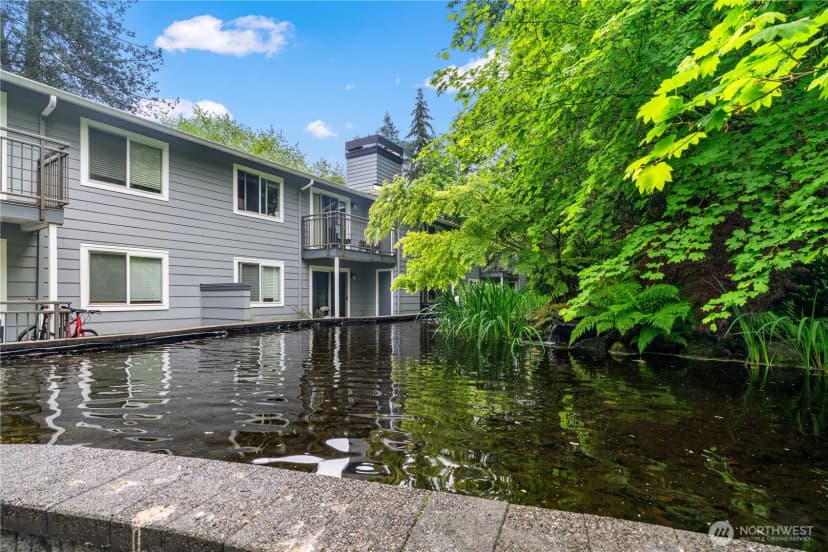 Property photo for 12618 100th Lane Ne #j248, Kirkland photo 27