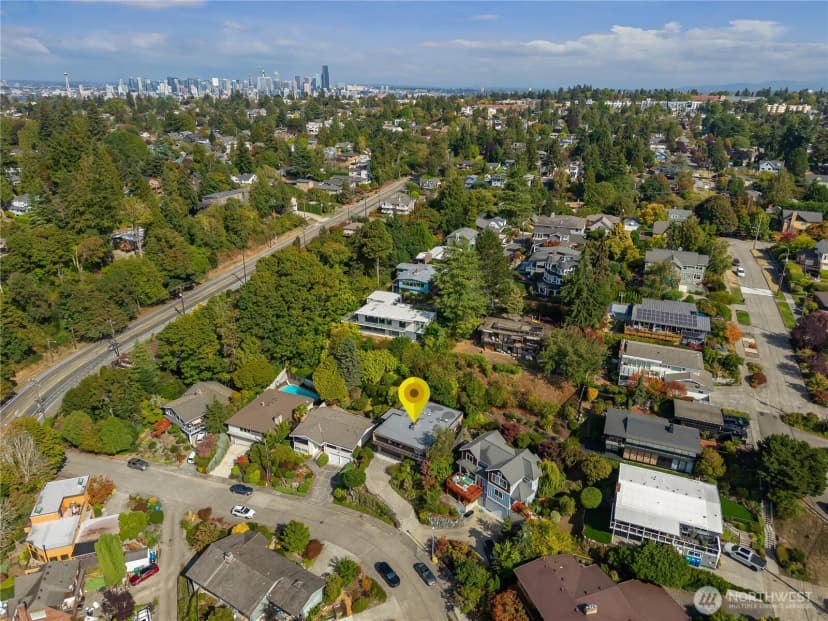 Property photo for 2730 53rd Avenue Sw, Seattle photo 40