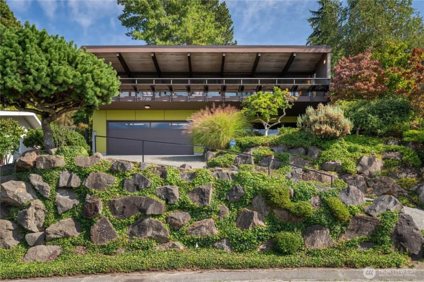 Property photo for 2730 53rd Avenue Sw, Seattle photo 37