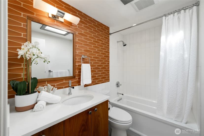 Property photo for 2730 53rd Avenue Sw, Seattle photo 19