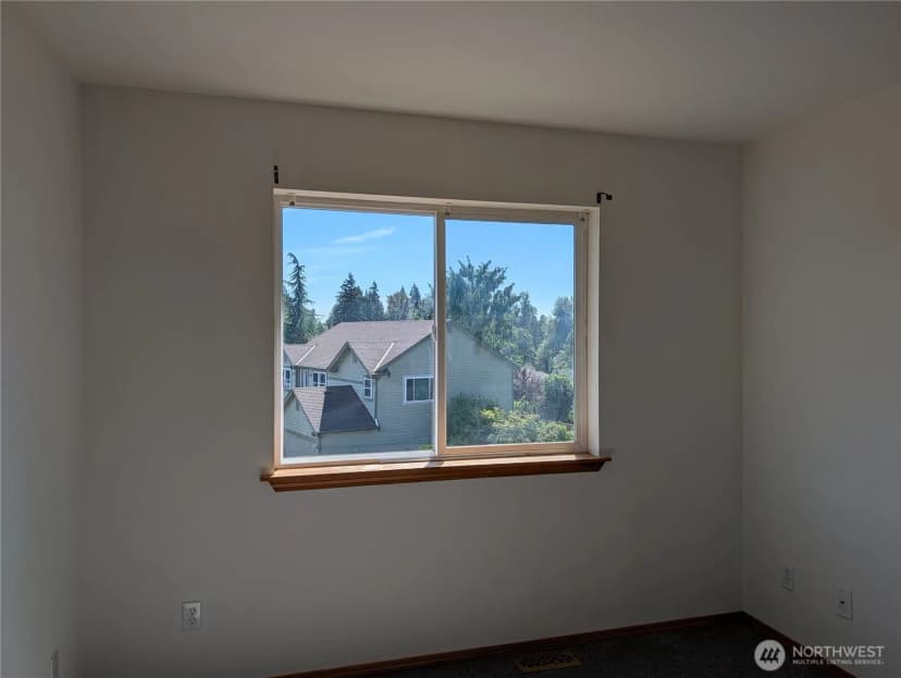 Property photo for 27721 145th Place Se, Kent photo 11