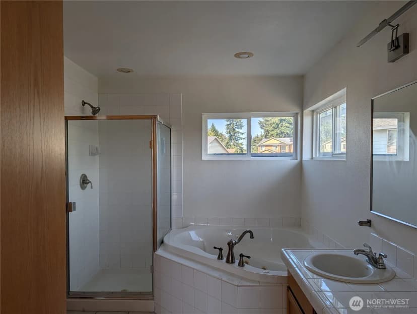 Property photo for 27721 145th Place Se, Kent photo 10