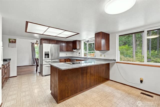 Property photo for 24615 61st Avenue Court E, Graham photo 3