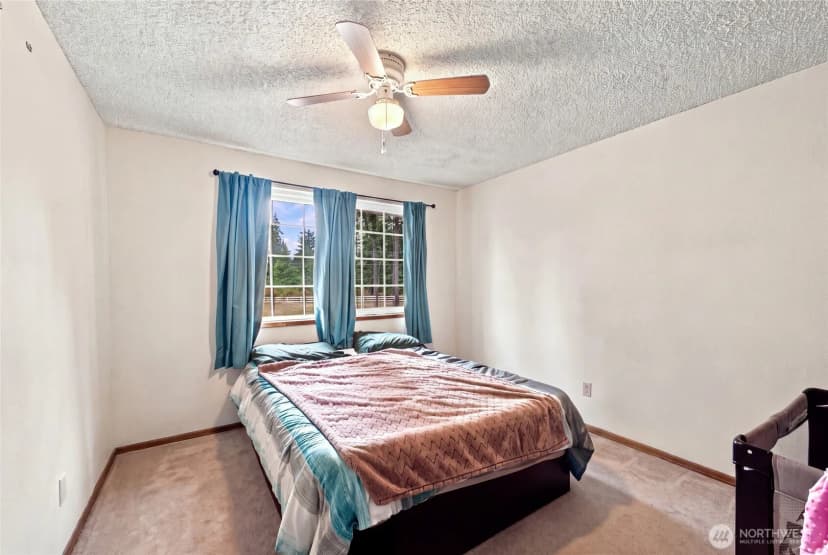 Property photo for 24615 61st Avenue Court E, Graham photo 9