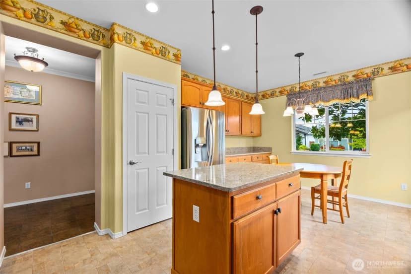Property photo for 8654 Bainbridge Loop Ne, Olympia photo 14