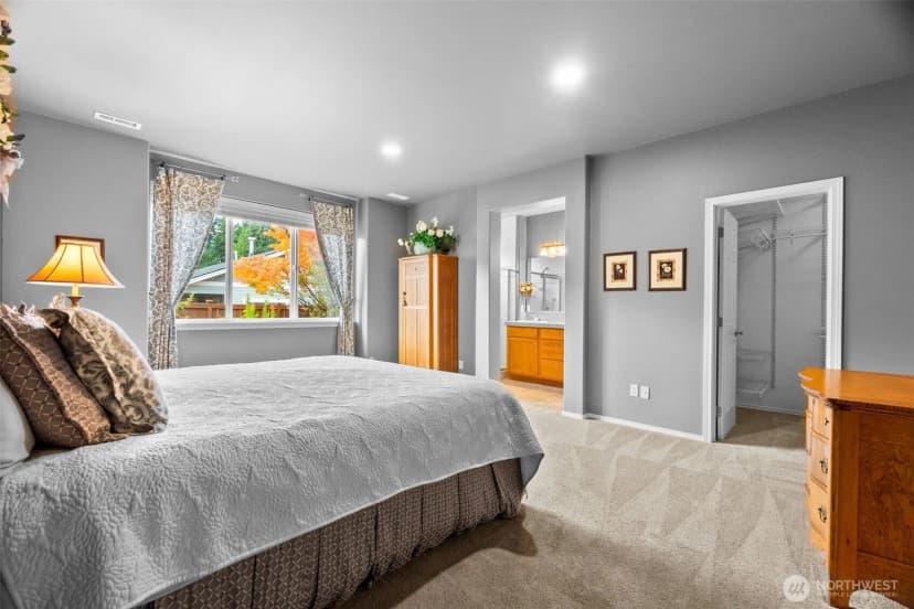 Property photo for 8654 Bainbridge Loop Ne, Olympia photo 18