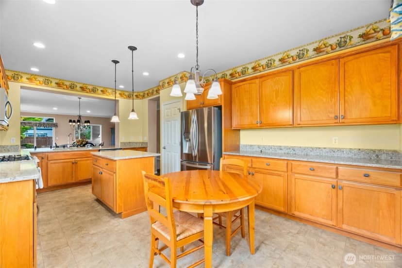 Property photo for 8654 Bainbridge Loop Ne, Olympia photo 15