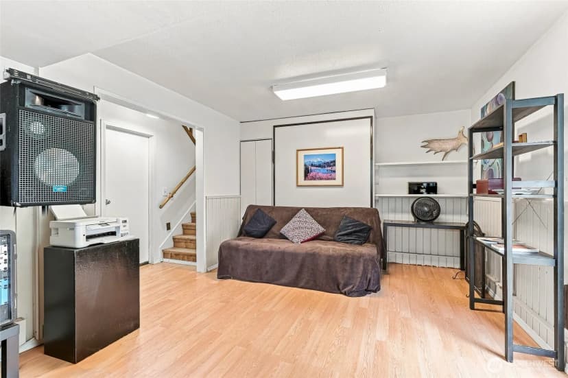 Property photo for 32343 227th Avenue Se, Kent photo 17