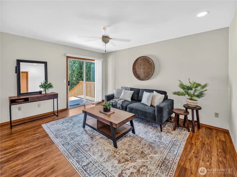 Property photo for 30478 227th Place Se, Black Diamond photo 12