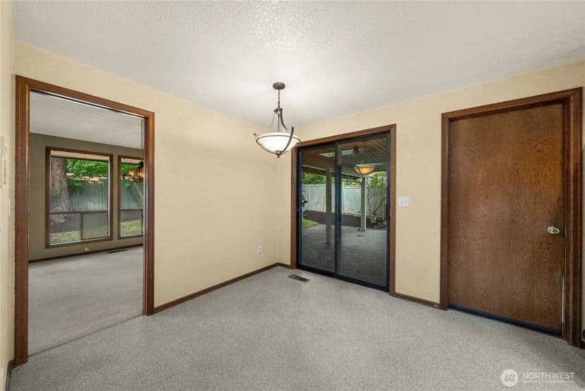 Property photo for 5108 60th Avenue Ct W, University Place photo 13