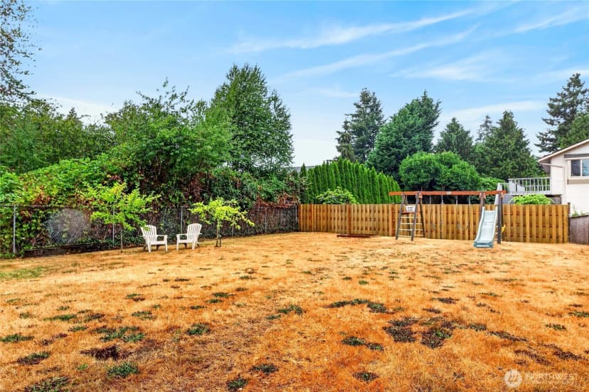 Property photo for 2315 Sw 118th Court, Burien photo 37