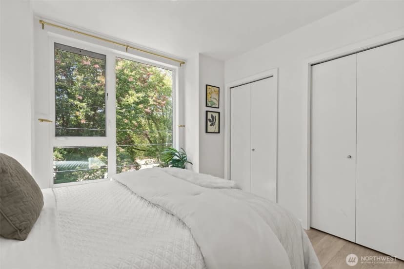 Property photo for 716 11th Avenue E #a, Seattle photo 11