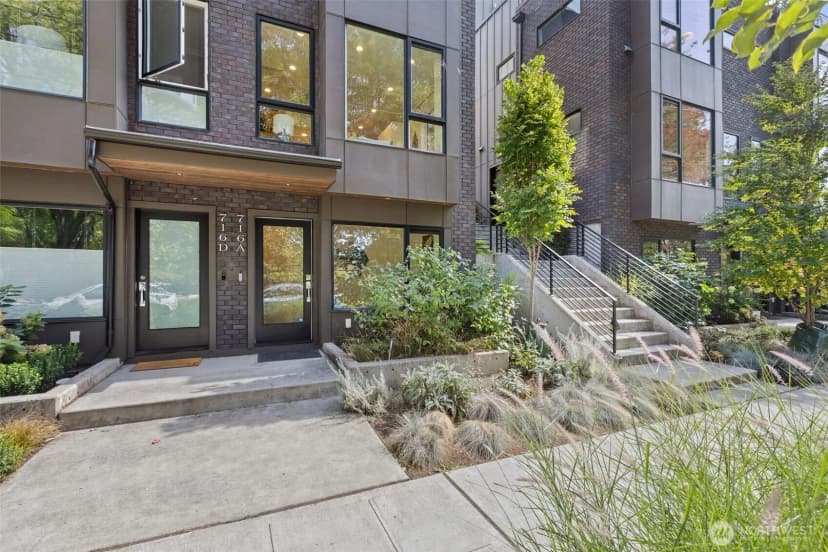 Property photo for 716 11th Avenue E #a, Seattle photo 23