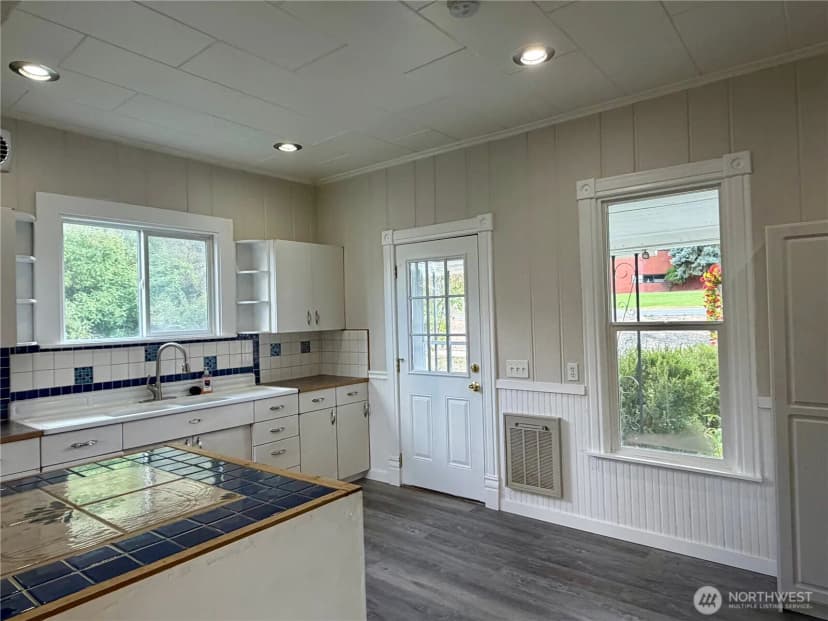 Property photo for 105 Se Pope Avenue, Wilbur photo 16