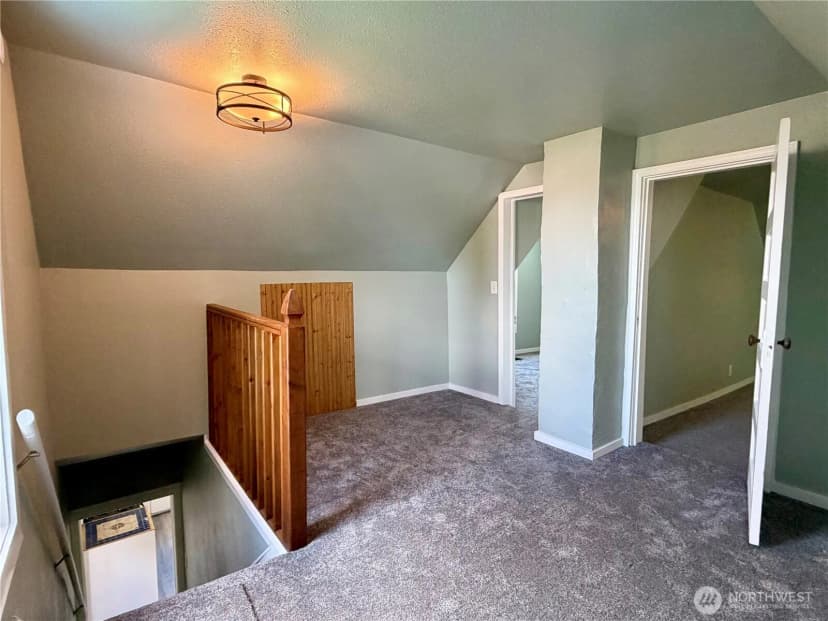 Property photo for 105 Se Pope Avenue, Wilbur photo 33