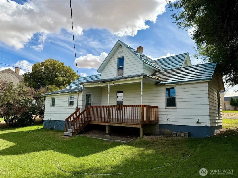Property photo for 105 Se Pope Avenue, Wilbur photo 3
