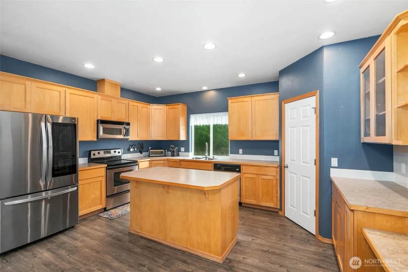 Property photo for 7127 Rothenberg Drive Sw, Tumwater photo 10
