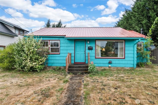 Property photo for 130 Sw 8th Street, Chehalis
