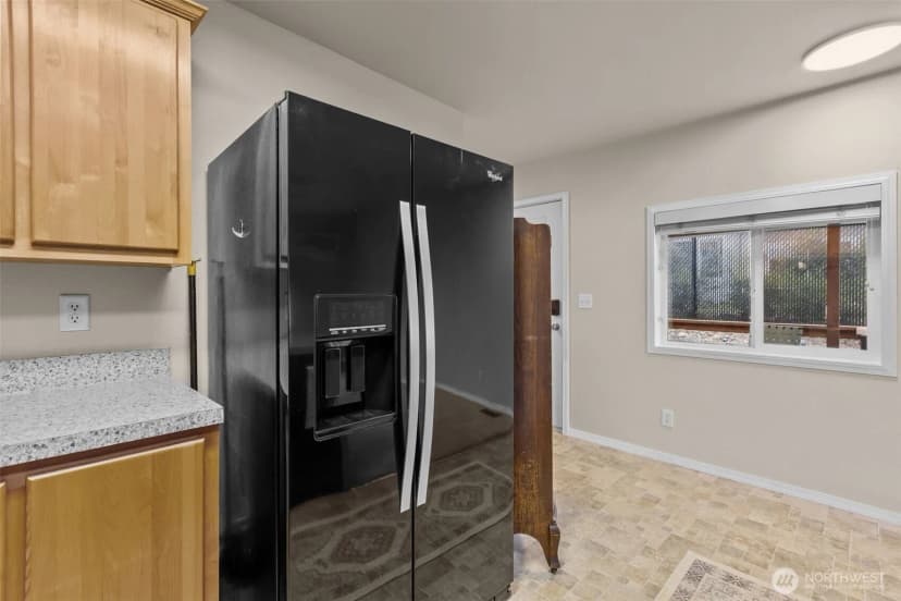 Property photo for 14322 Admiralty Way #12, Lynnwood photo 8