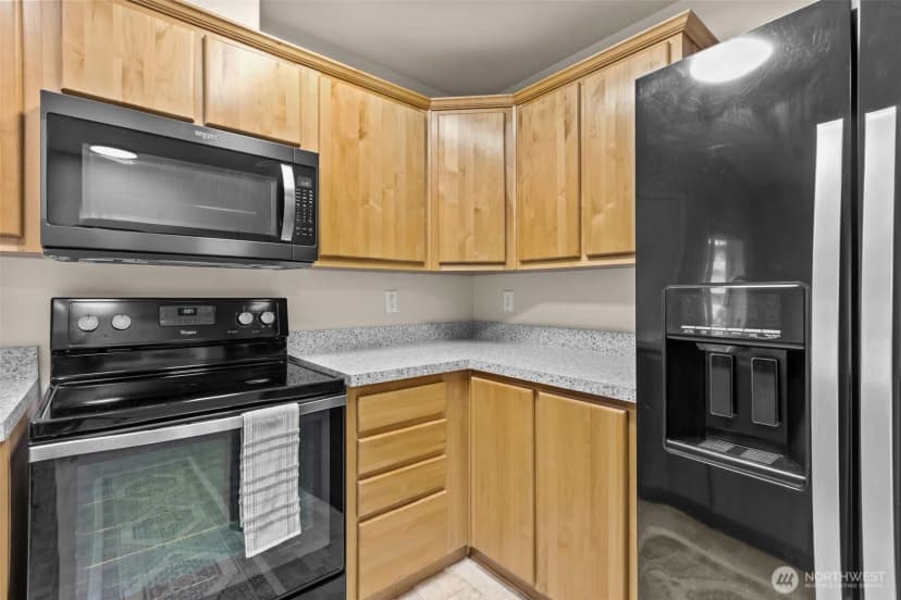 Property photo for 14322 Admiralty Way #12, Lynnwood photo 6
