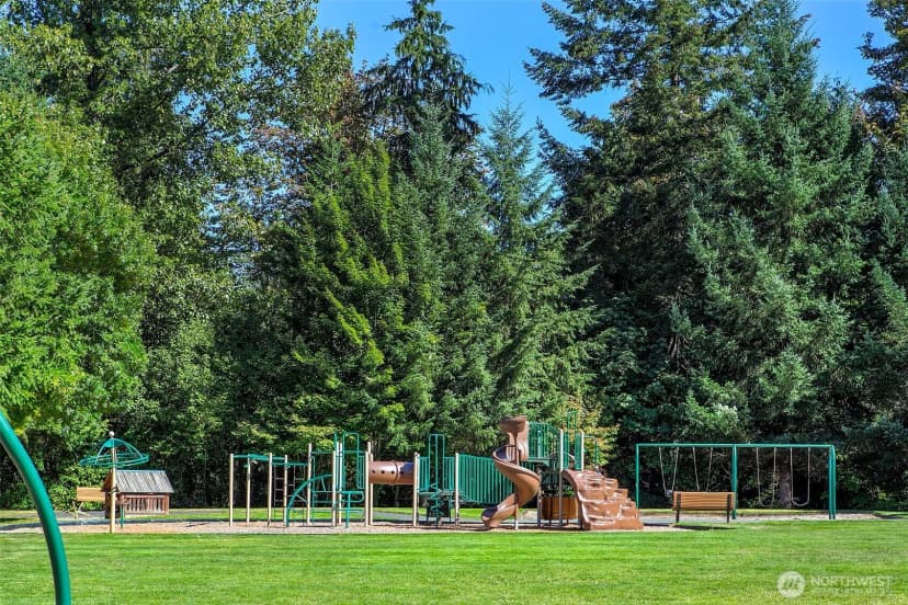 Property photo for 8323 Ne 229th Drive Ne, Redmond photo 36