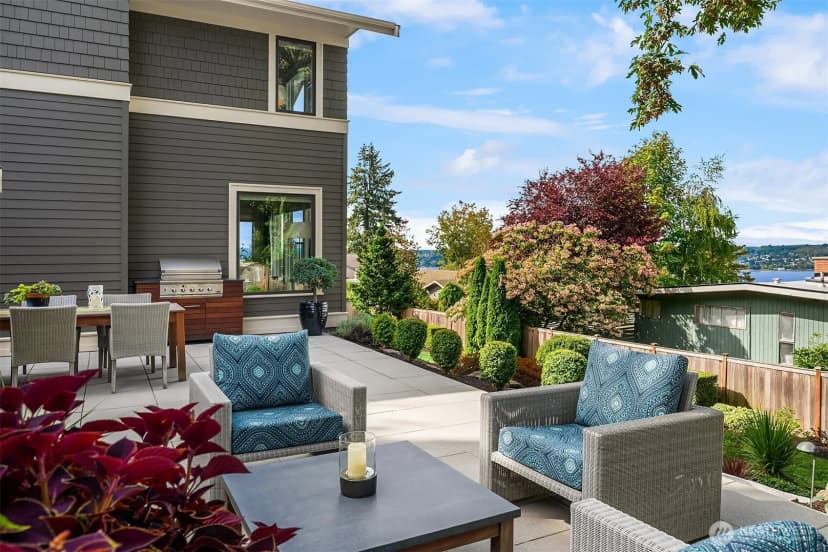Property photo for 3045 71st Avenue Se, Mercer Island photo 31