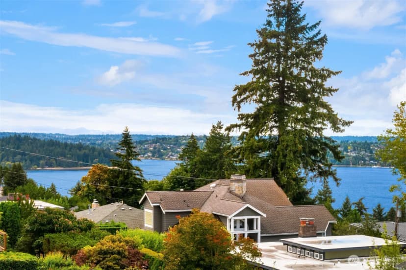 Property photo for 3045 71st Avenue Se, Mercer Island photo 37