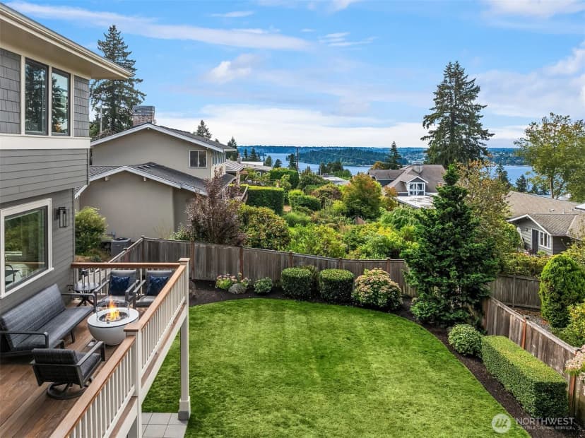 Property photo for 3045 71st Avenue Se, Mercer Island photo 34
